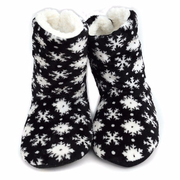 🔴Winter Snowflake Slippers Faux Fur Non-Slip Sole - Picture 4 of 8